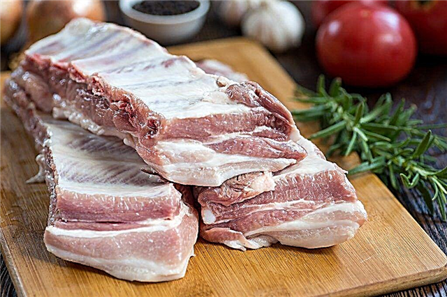 Як прибрати з м'яса запахи від свині