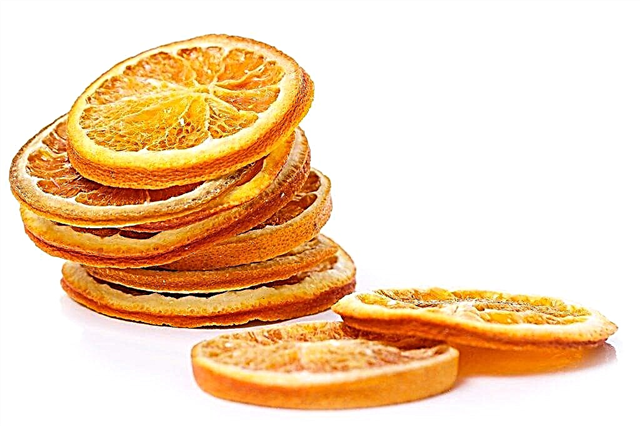 Features of drying orange for decoration and food